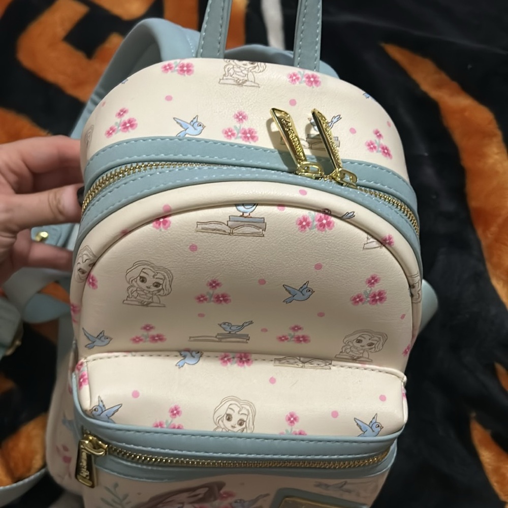 Loungefly Beauty And The Beast - image 4